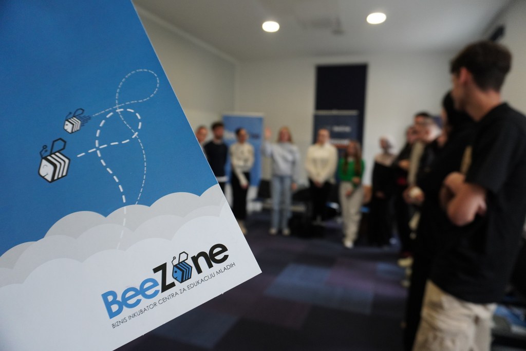 POČEO NOVI CIKLUS BEEZONE AKADEMIJE U TRAVNIKU POČEO NOVI CIKLUS BEEZONE AKADEMIJE U TRAVNIKU